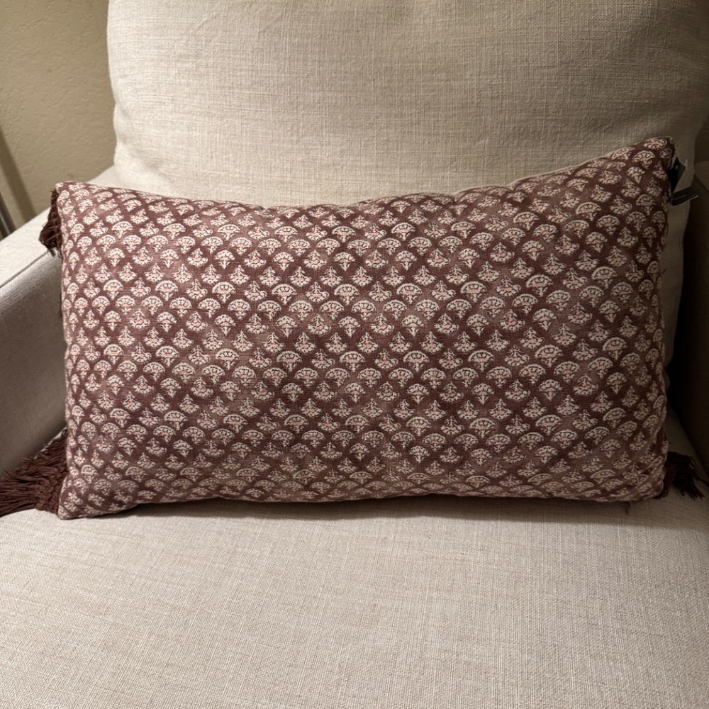 Target pillow new - Picture 2 of 5